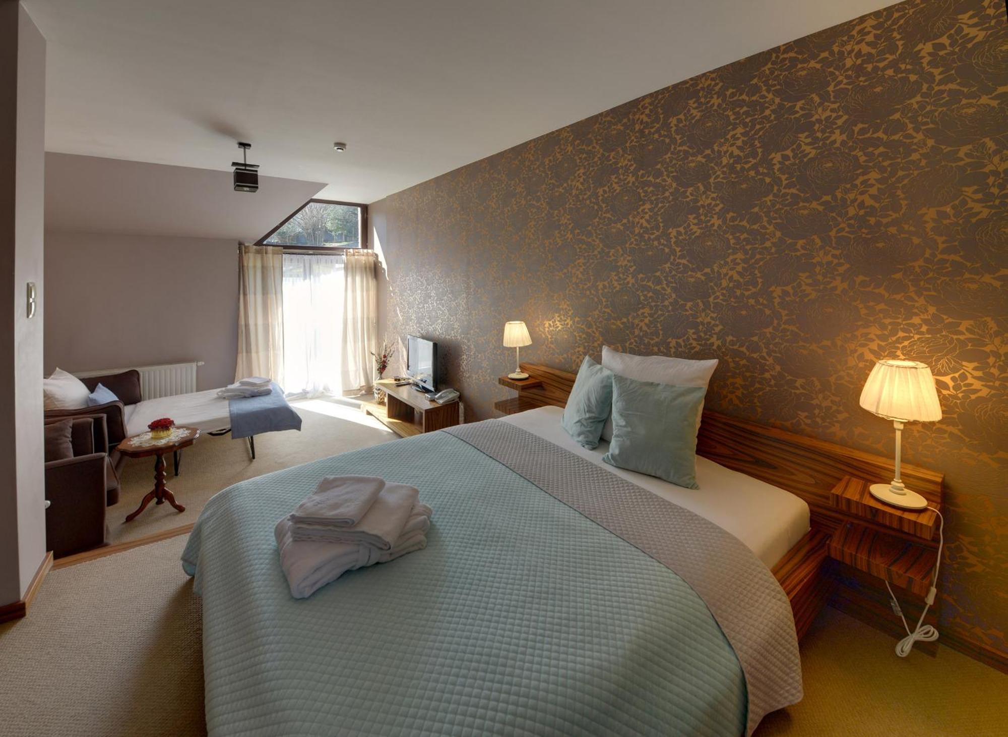 Rezydencja Nad Wodospadem Spa&Wellness Kolo Szklarskiej Poreby Przesieka Luaran gambar